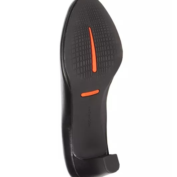 Rockport Total Motion Leah Pumps -7 - Picture 2 of 7